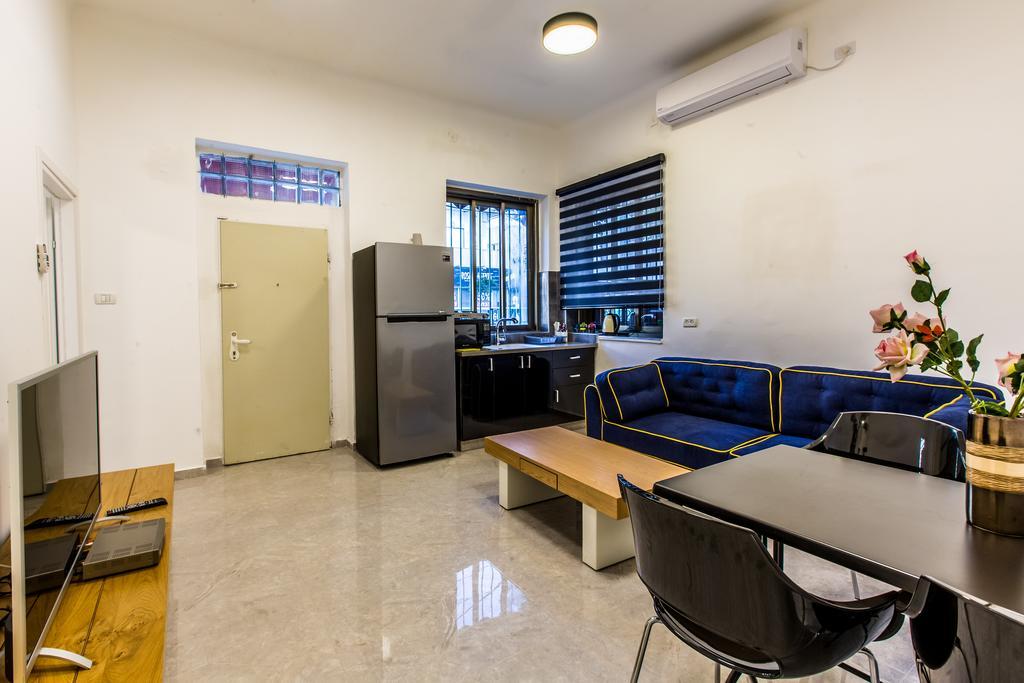 Sunset Beach Apartments Tel Aviv Exterior foto
